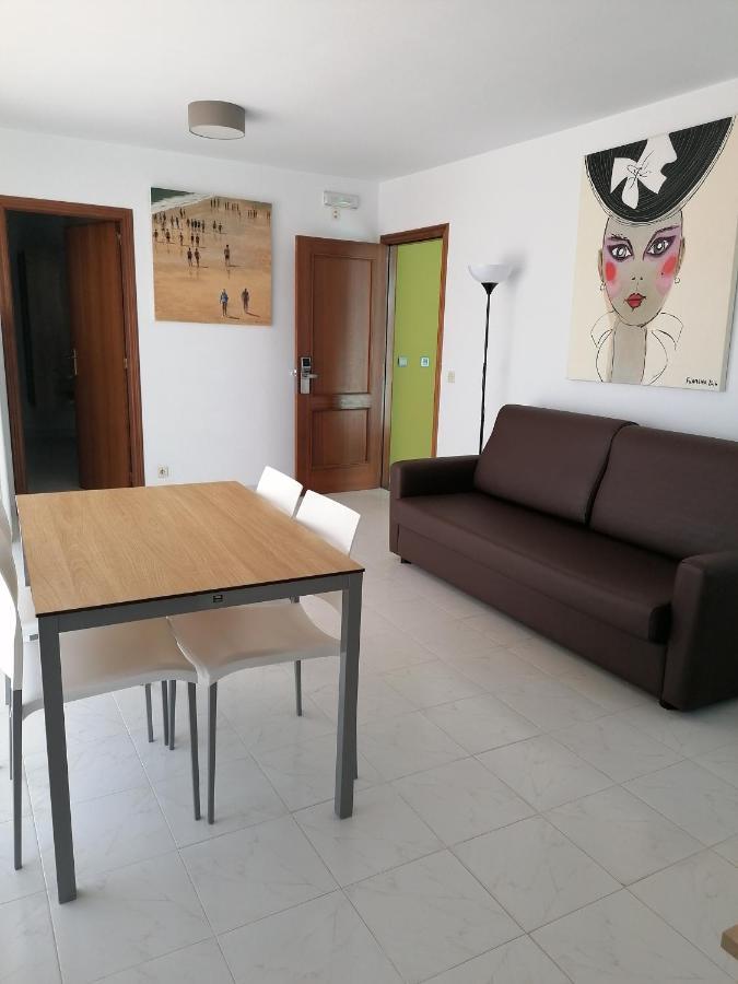 Apartamentos Regollera Ноха Экстерьер фото